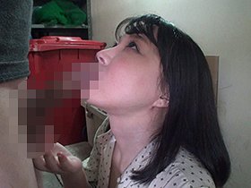 どこでもフェラさせられちゃう素人娘たち6 13人　サンプル画像09